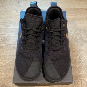 Nike Lebron Witness III Sneakers